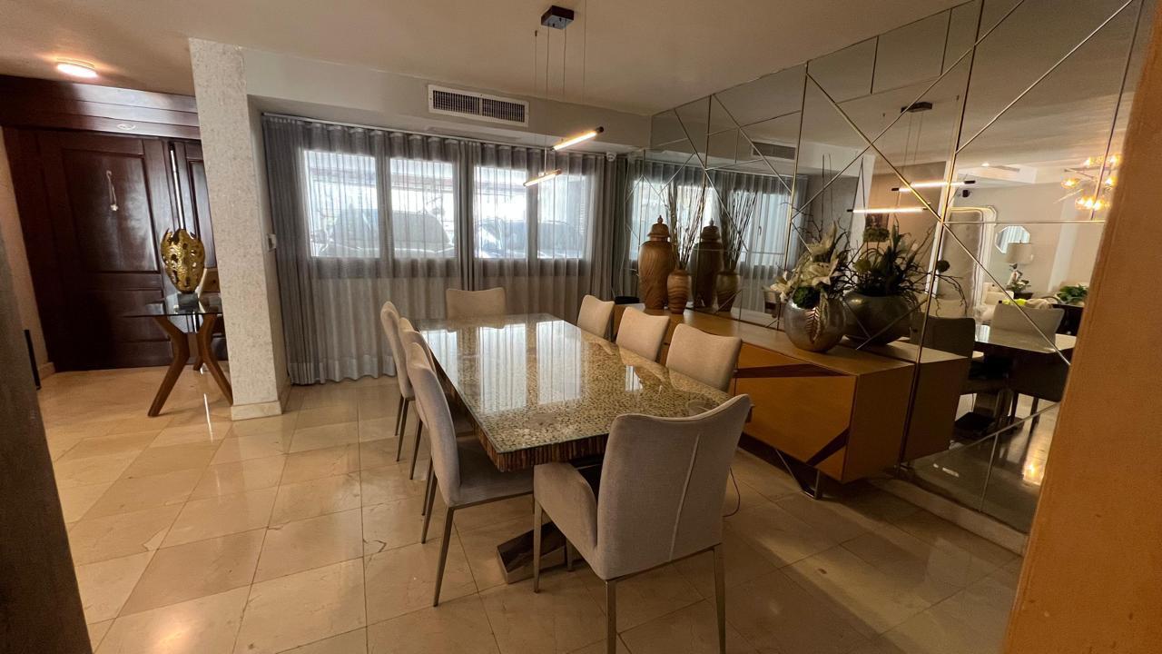 casas - Casa de 2 Niveles + Sótano en Arroyo Hondo Viejo 8
