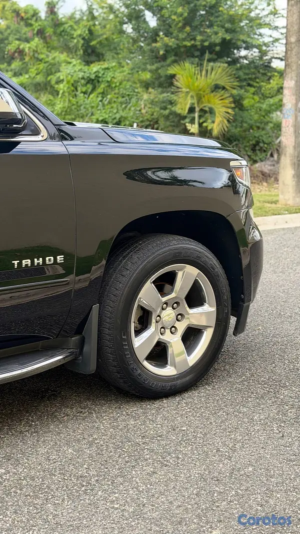 jeepetas y camionetas - Chevrolet Tahoe Premier 2017 Santo Domingo Motors 5