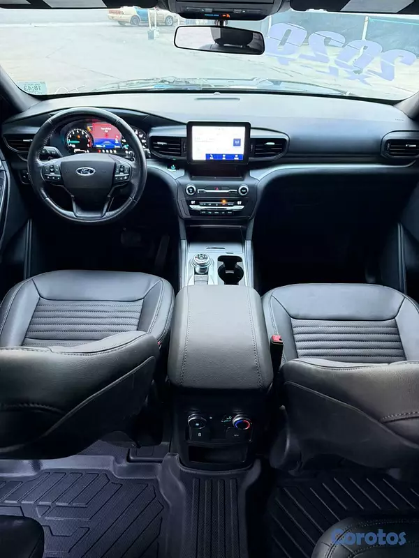 jeepetas y camionetas - Ford Explorer 2021 XLT RWD 9