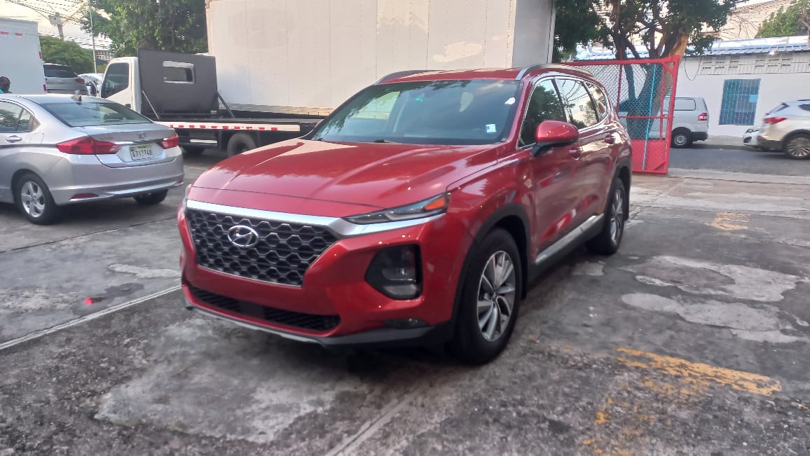jeepetas y camionetas - Hyundai Santa Fe año 2020 Rojo 9
