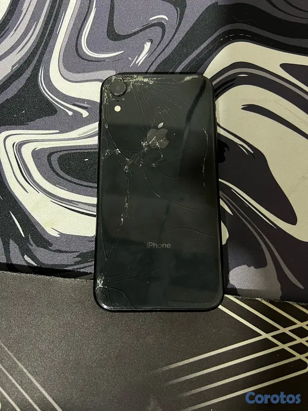celulares y tabletas - IPhone XR Con Face ID dañado 3