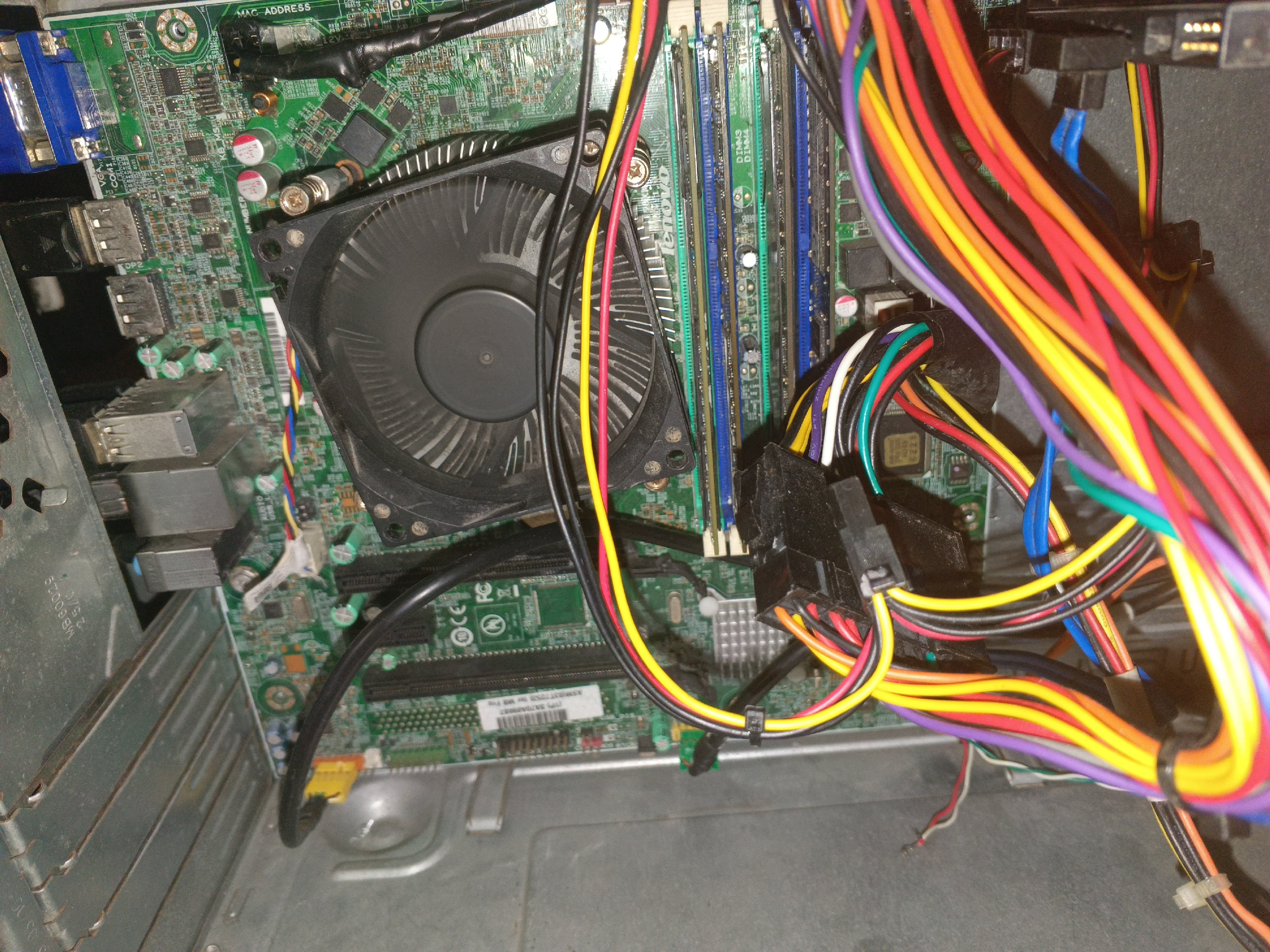 computadoras y laptops - PC semi gamer 3