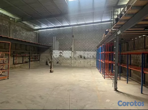 oficinas y locales comerciales - NAVE COMERCIAL  2