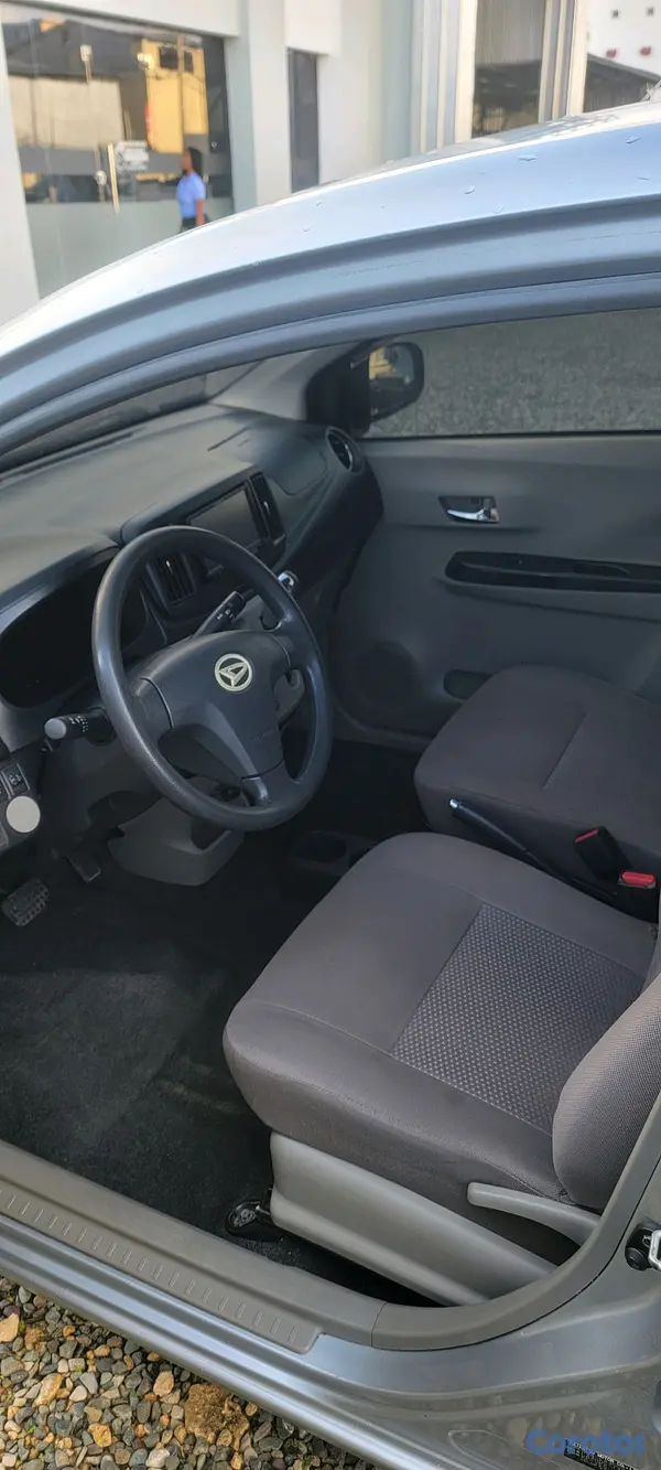 carros - DAIHATSU MIRA  2016 4