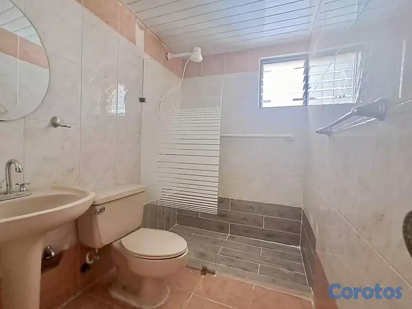 apartamentos - alquiló los cacicazgos dos habitaciones dos baños parqueo ascensor piso 6 8