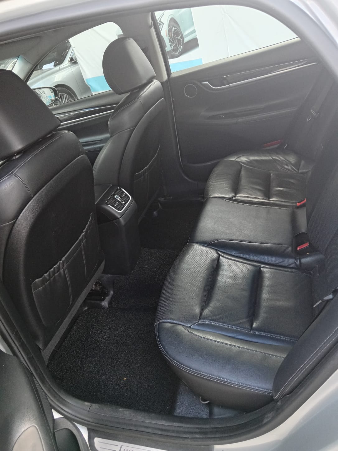 carros - HYUNDAI GRANDEUR 2018 GRIS 8