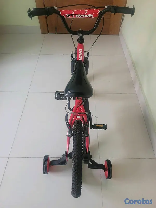 bicicletas y accesorios - Bicicleta aro 16 con rueditas. Prácticamente sin uso.  2