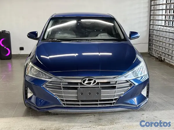 carros - Hyundai Elantra SEL 2020 4