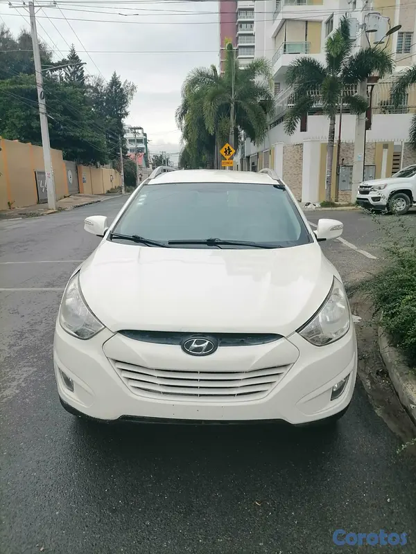 jeepetas y camionetas - Hermosa Hyundai Tucson Blanca 2012 12