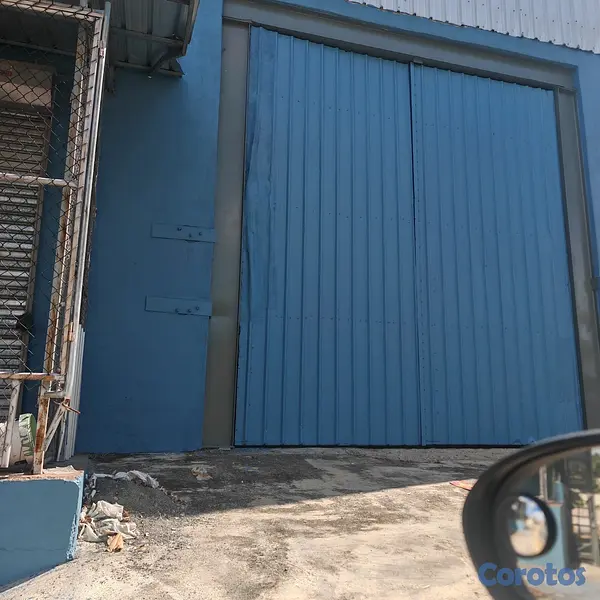 oficinas y locales comerciales - Alquiler de nave industrial-autopista Duarte  2