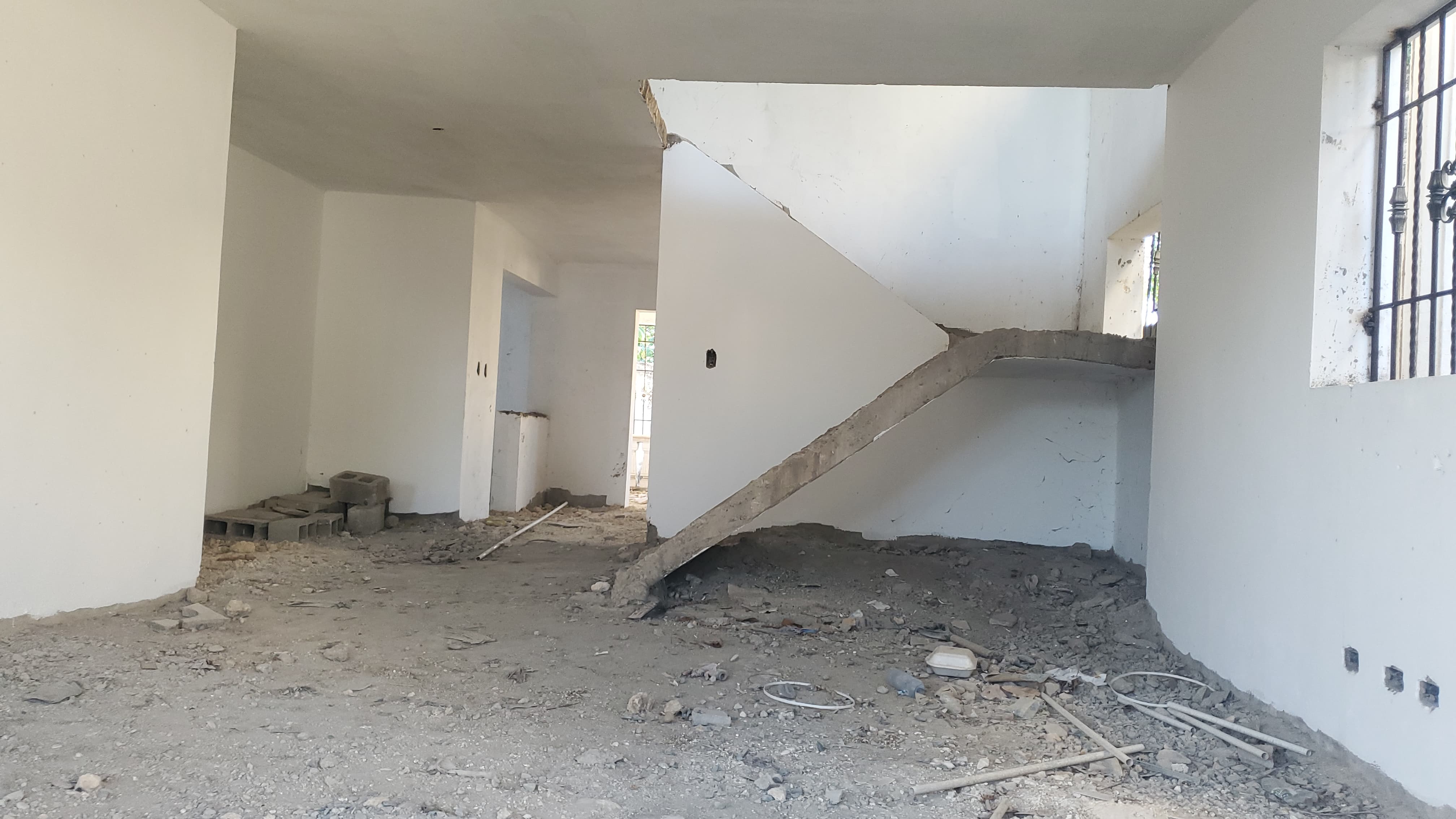 casas - Mejora de 2 niveles, Prado Oriental. Luis 3