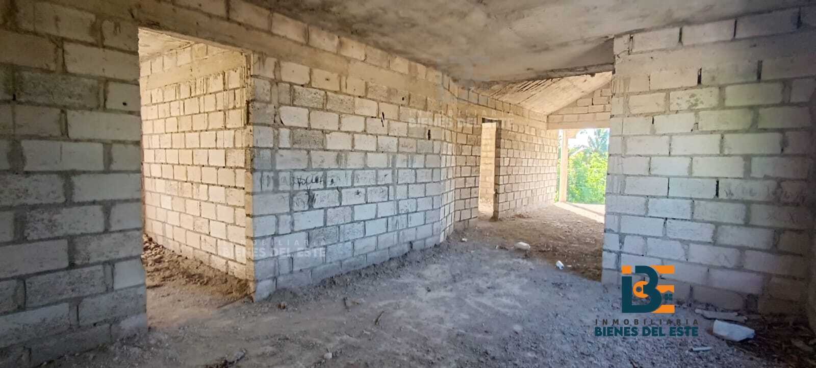 casas - Se Vende Mejora de Dos Niveles, Titulo Deslindado en Residencial Villa España  3