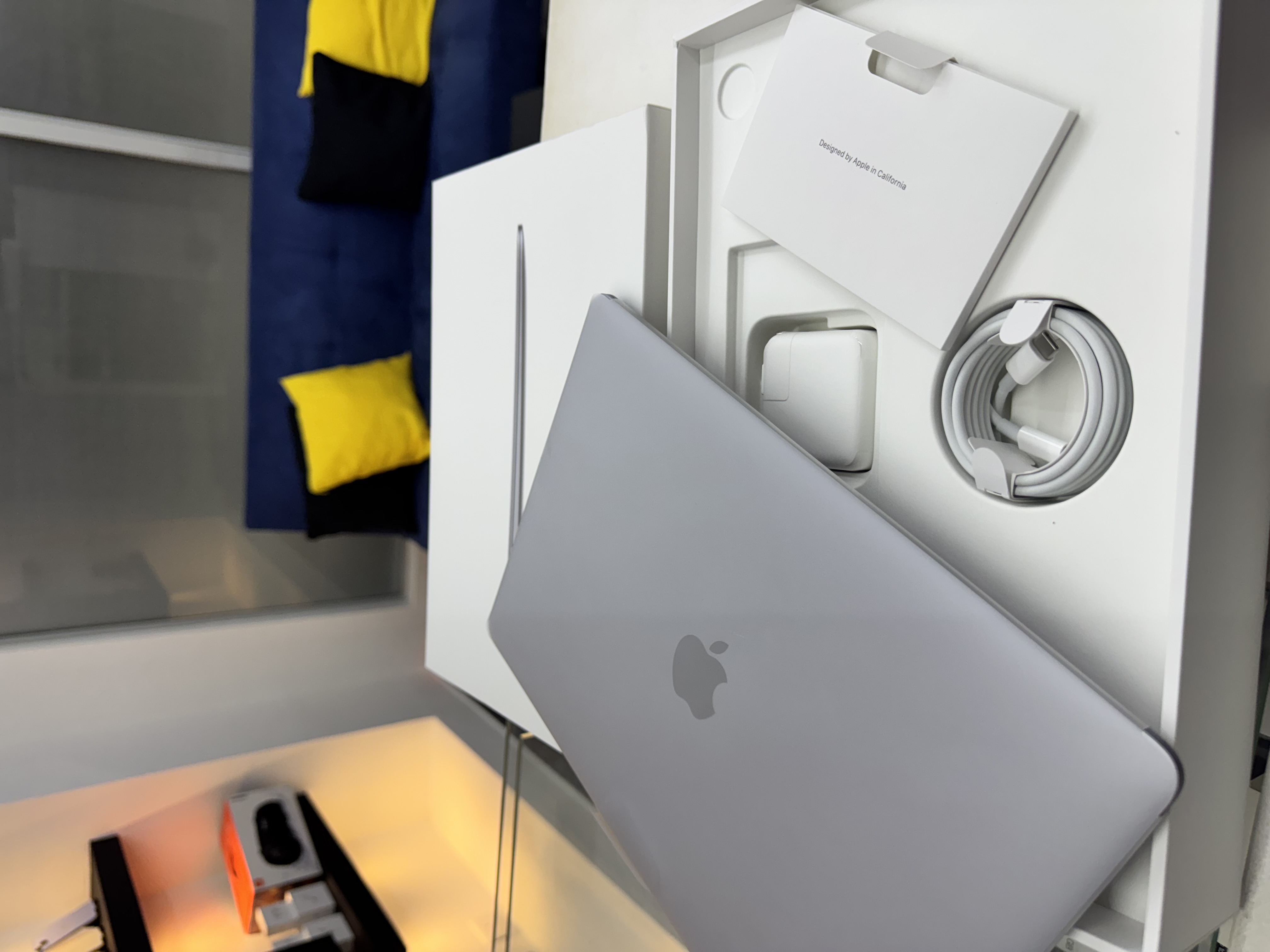 computadoras y laptops - MacBook Air 13 2020 M1 256GB/8GB Nueva OpenBox 1