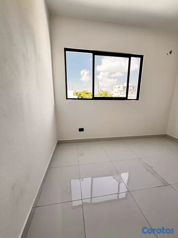 casas - venta de exclusiva casa con piscina en la autopista de san isidro Santo Domingo 10
