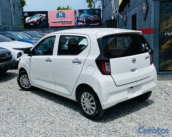 carros - Daihatsu Mira 2019 12