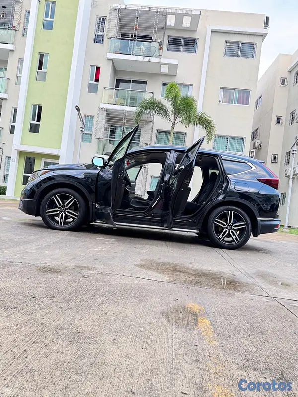 jeepetas y camionetas - Honda CR-V LX 4x2 automática 2019 10
