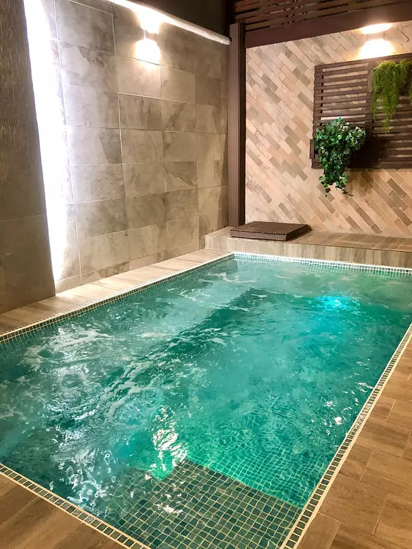 casas - Vendo casa en Arroyo Hondo USD 850,000   9