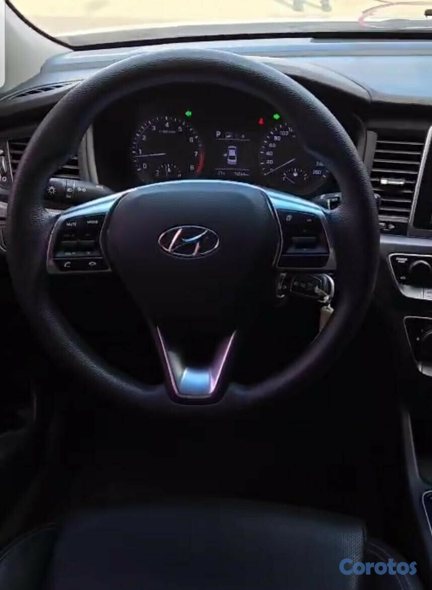 carros - HYUNDAI SONATA NEW RISE 2018 BLANCO 7