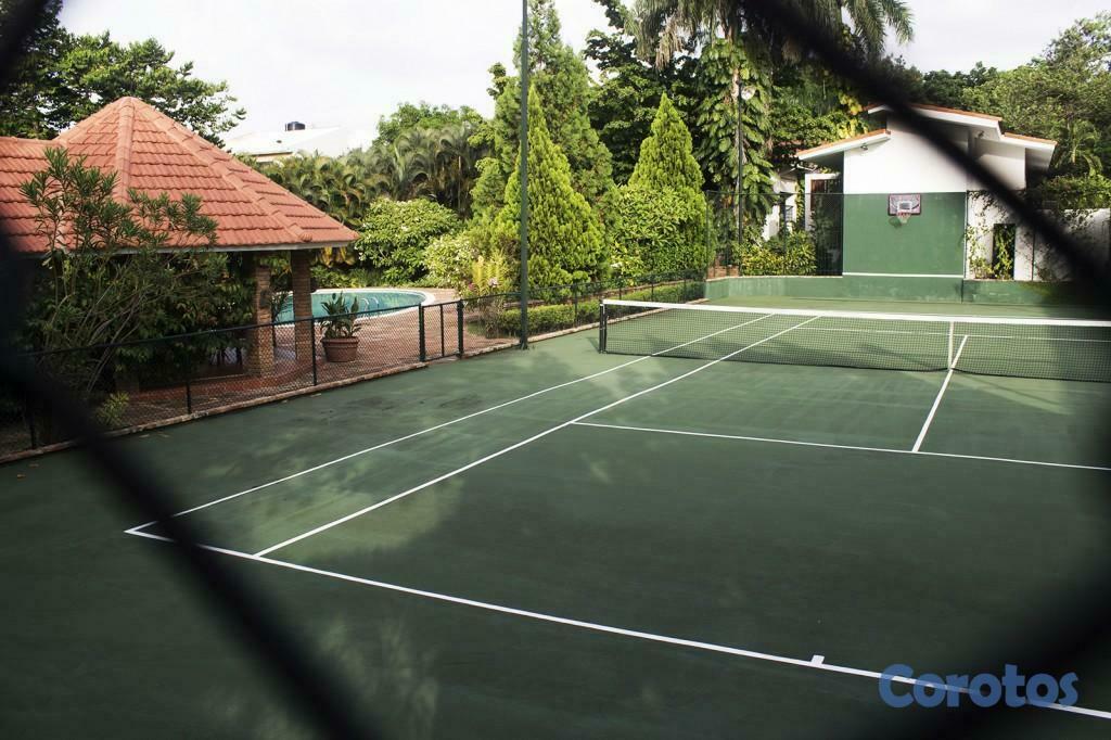 solares y terrenos - Solar Casa en Cuesta Hermosa II de 5038m2 Se aporta 10