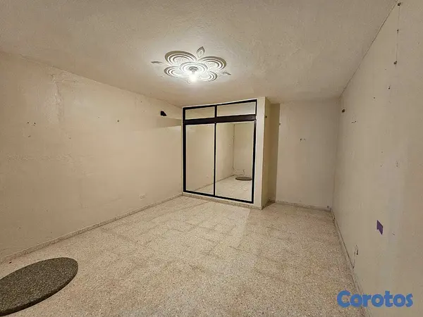 casas - Casa con ApartaEstudio y Locales Comerciales en San Francisco de Macorís Macoris 5