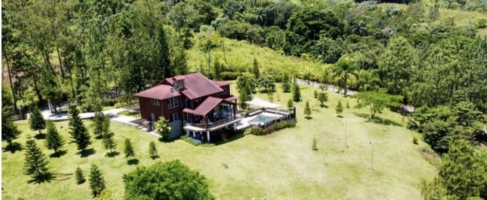 casas vacacionales y villas - VILLA EN VENTA EN JARABACOA 