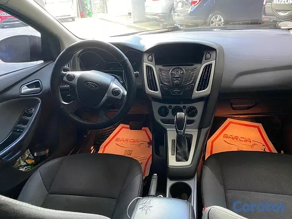 carros - CARRO FORD FOCUS VENTA 7