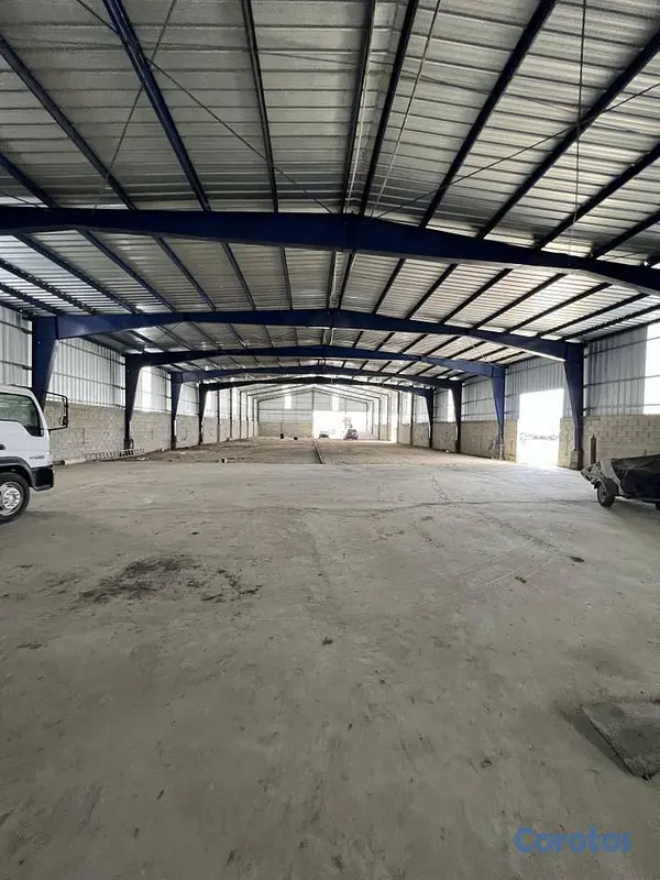 oficinas y locales comerciales - Nave industrial de 1750 M2 en Haina 2