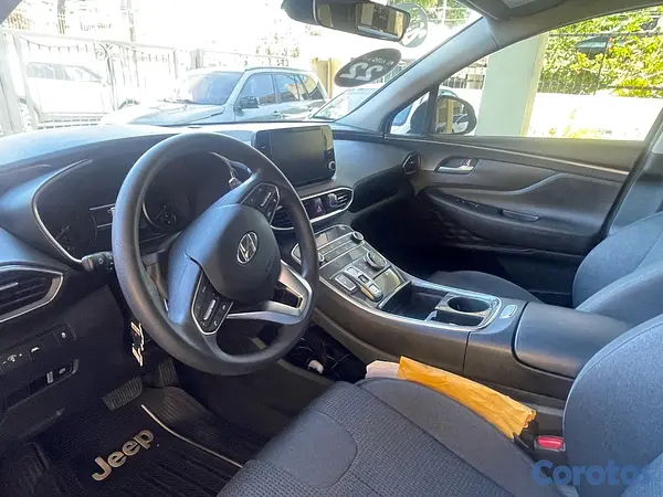jeepetas y camionetas - Hyundai Santa Fe SE 2022 5