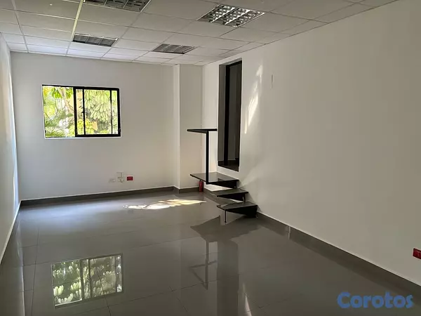 oficinas y locales comerciales - LOCAL COMERCIAL  4