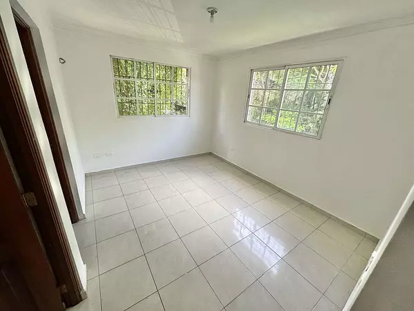 apartamentos - Venta de Apartamento Amueblado Bella Vista Norte 4