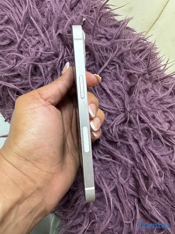 celulares y tabletas - iPhone 13  6