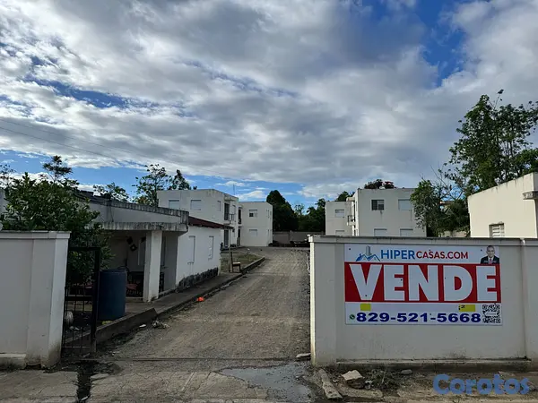 oficinas y locales comerciales - Se Venden 16 Apartaestudios y Locales Comerciales  4