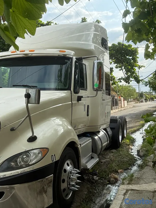 camiones y vehiculos pesados - Camión excelente  condiciones  3