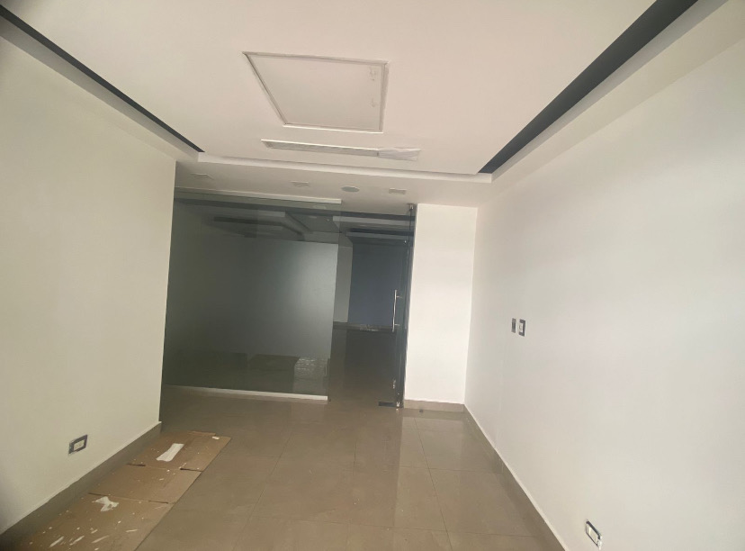 oficinas y locales comerciales - se alquila  3