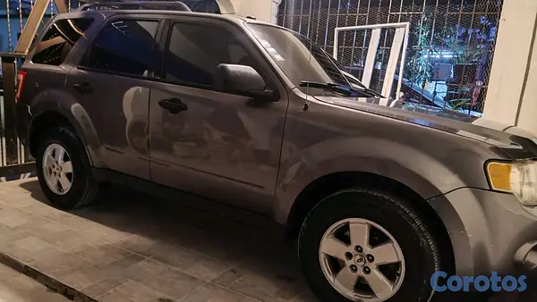 jeepetas y camionetas - Ford Escape  8