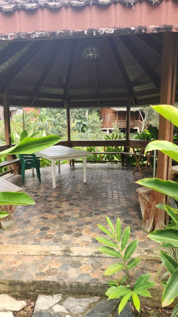 casas vacacionales y villas - Vendo solar con una Casa y dos cabañas 0