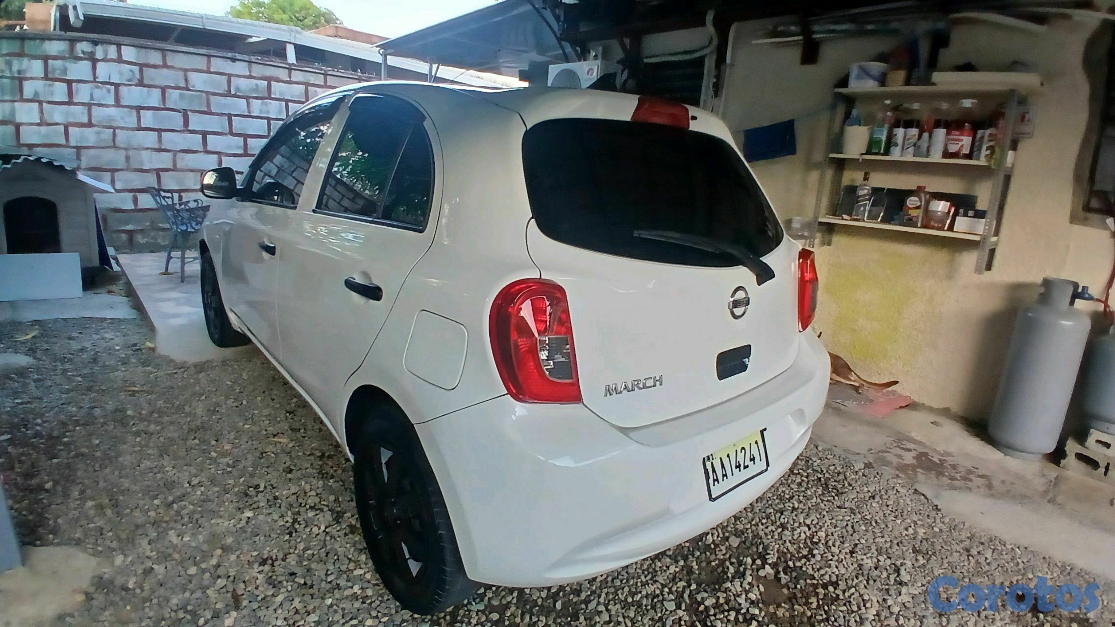 otros vehiculos - NISSAN MARCH 2018 2