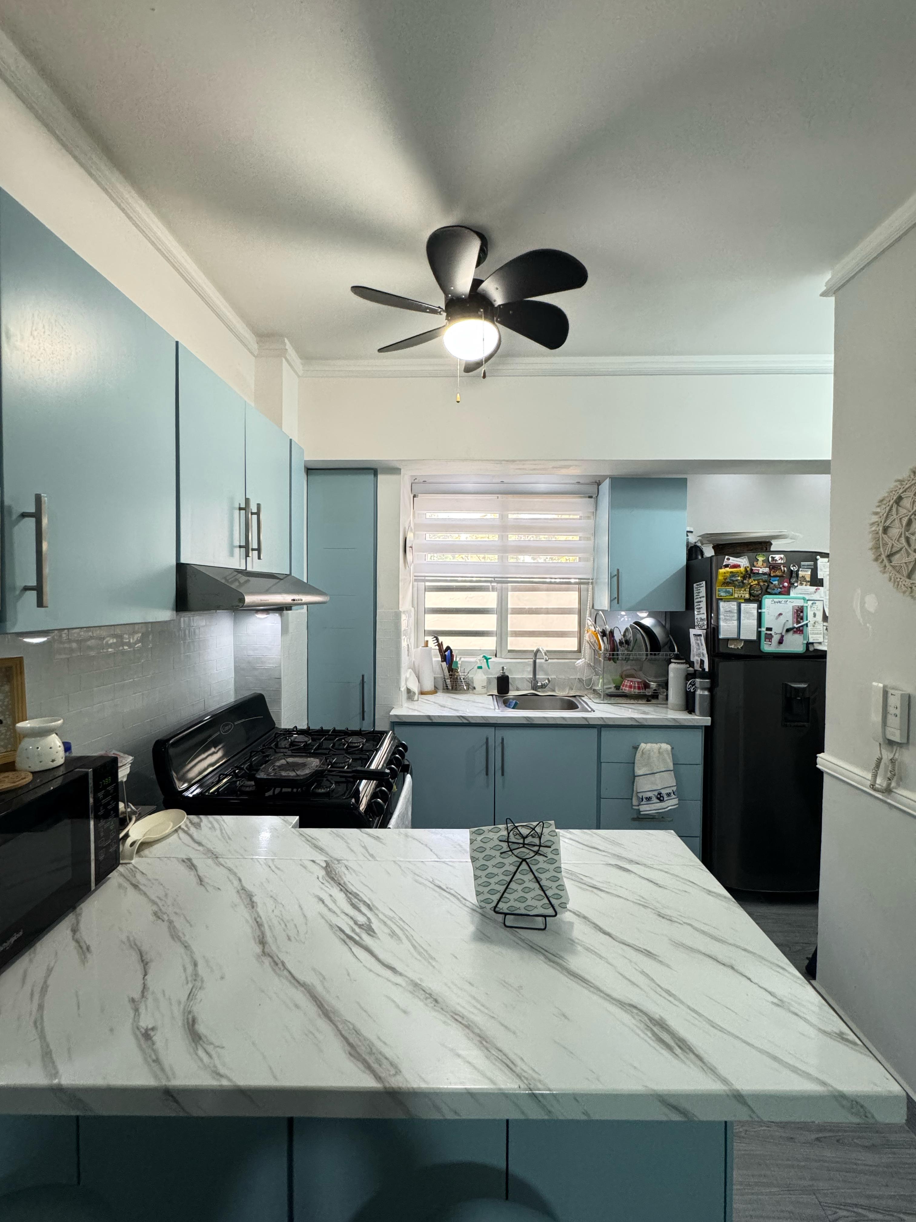 apartamentos - Vendo primer nivel la castellana una hab parqueo  5