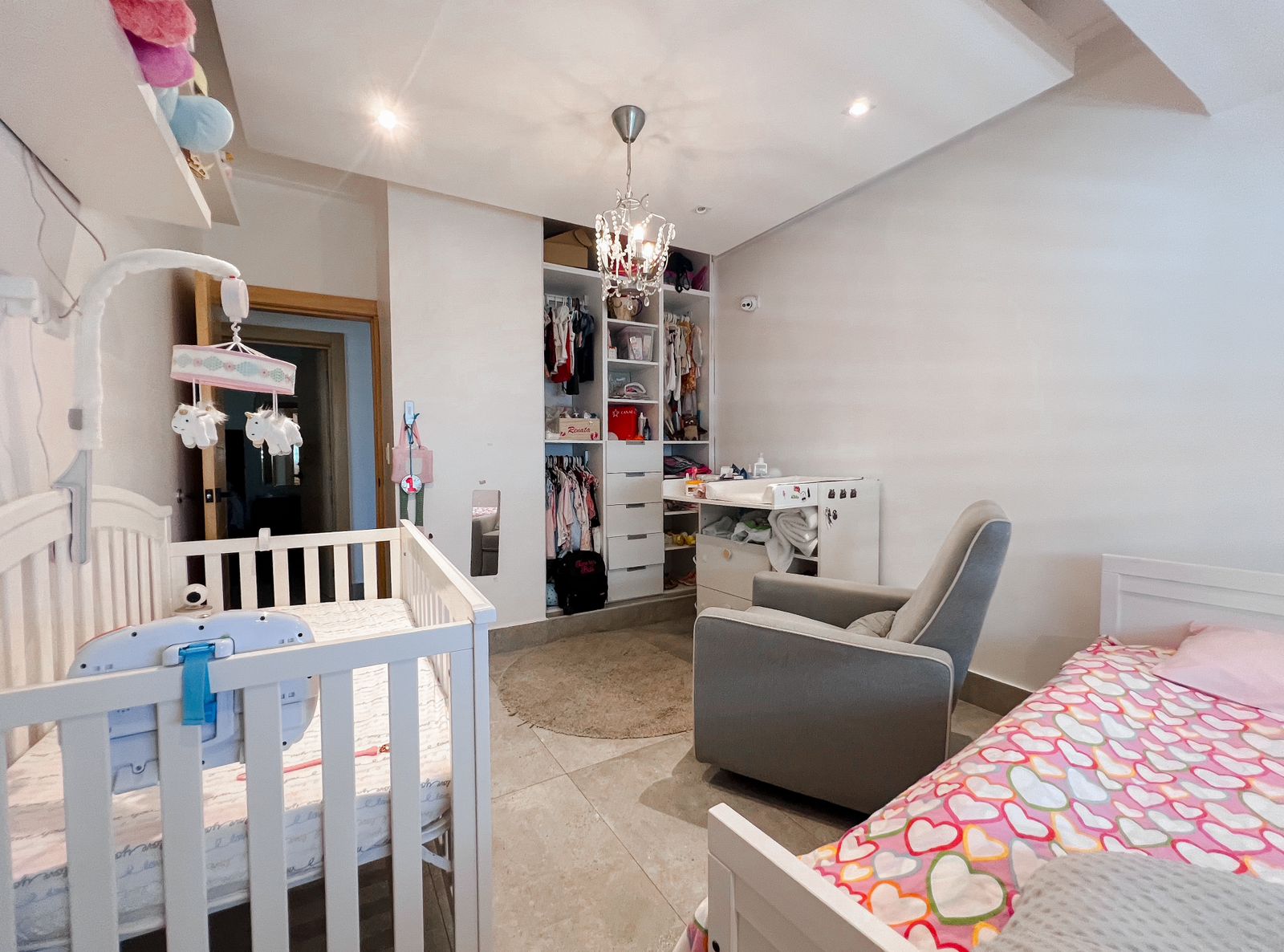 apartamentos - Evaristo Morales, Apartamento Sin Mobiliarios 8
