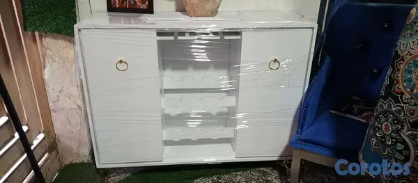 decoración y accesorios - Es una vinera está nueva  2
