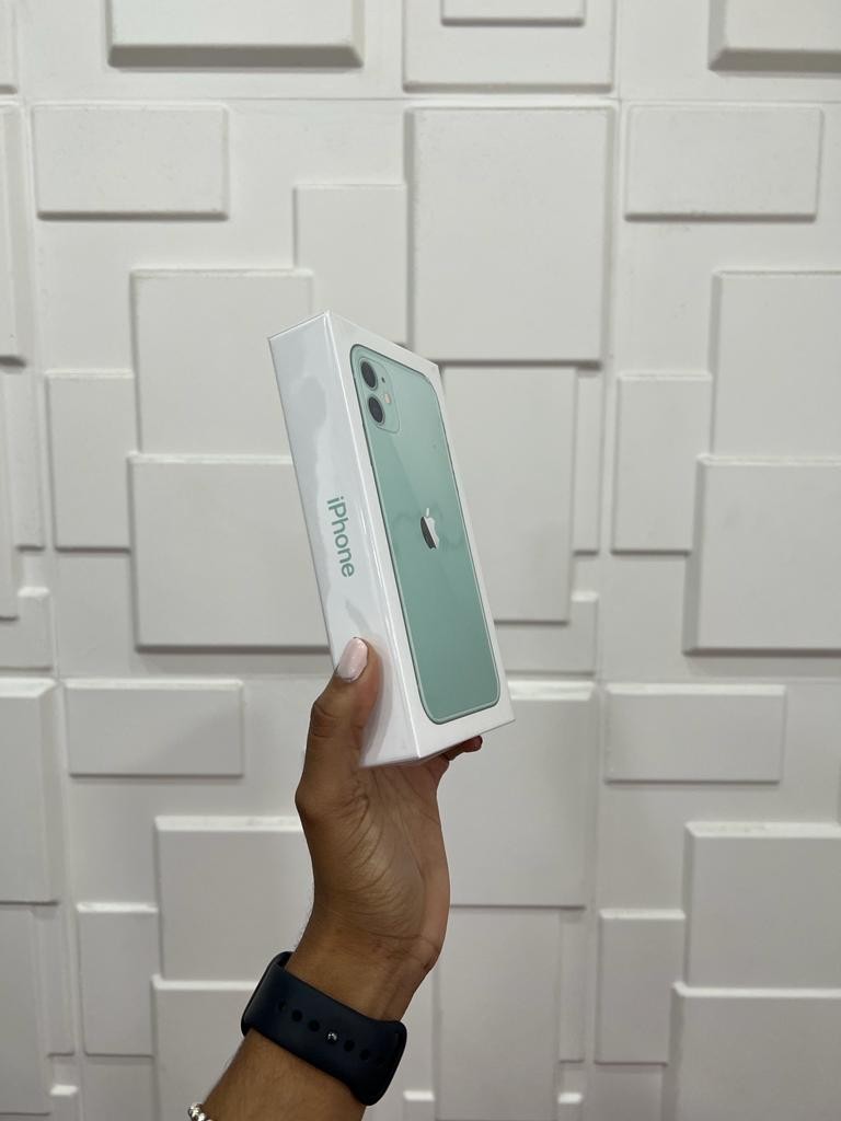 celulares y tabletas - iPhone 11 de 128gb Factory sellado clean 2