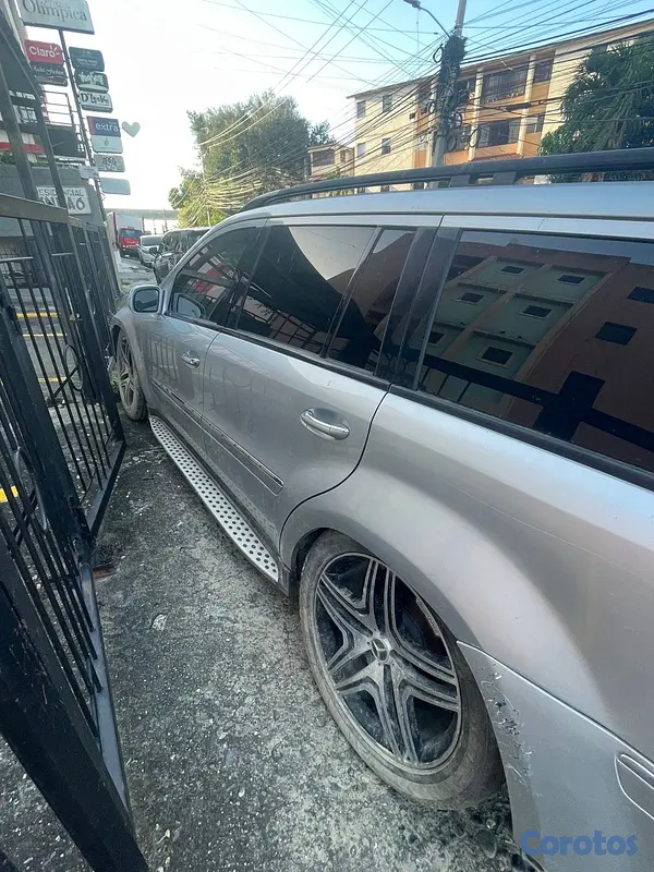 jeepetas y camionetas - Mercedes GL450 2007 para piezas o proyecto 5