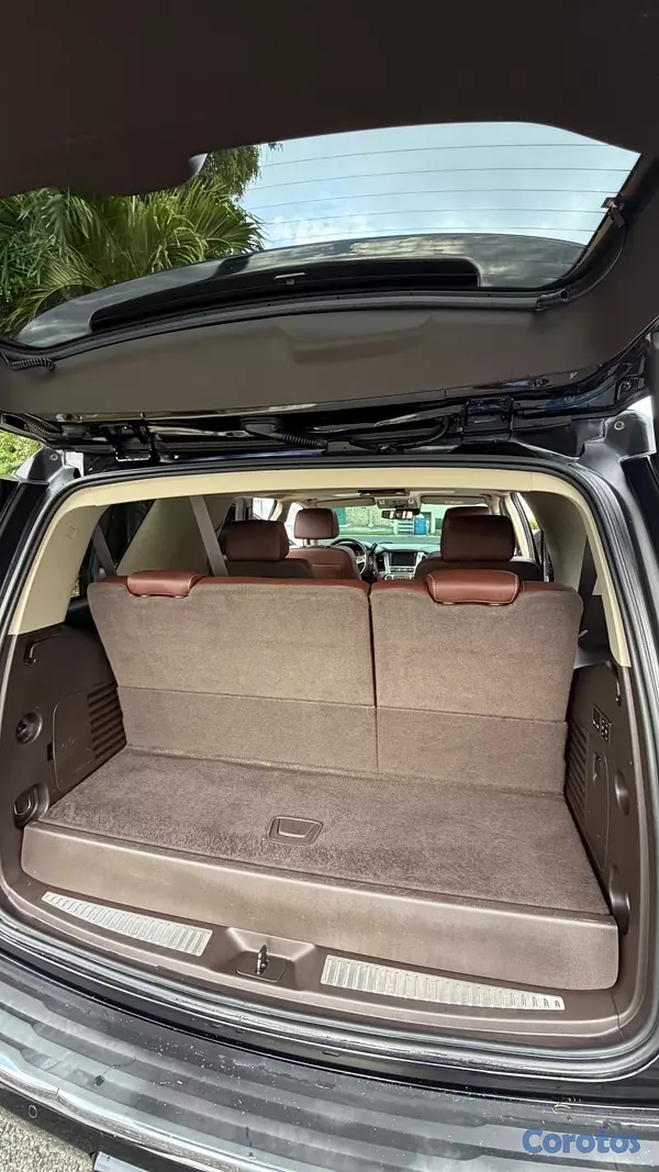 jeepetas y camionetas - Chevrolet Tahoe Premier 2017 Santo Domingo Motors 10