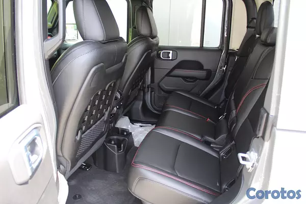jeepetas y camionetas - Jeep Gladiator Rubicon 2024 5