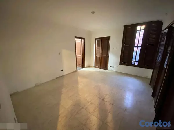 casas - Alquilo Casa amplia en La Castellana  12