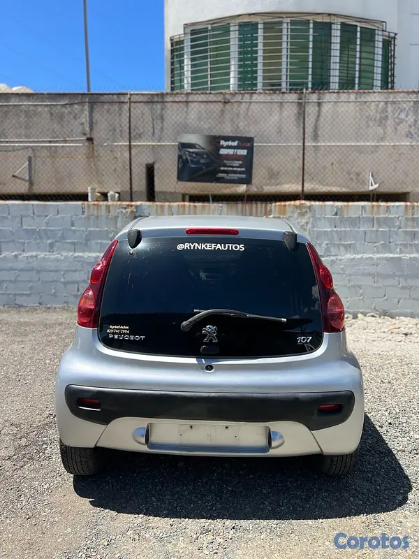 carros - Peugeot 107 Trendy 2012 6