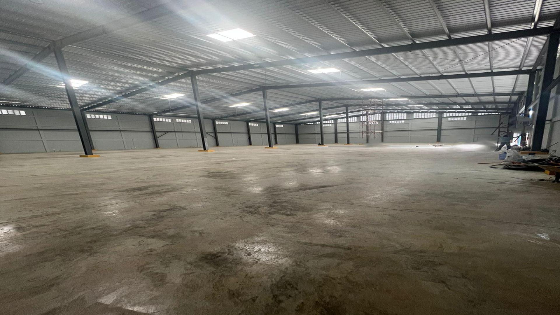 otros inmuebles - VENTA NAVE INDUSTRIAL DE 2,100M2-SECTOR ENGOMBE 1
