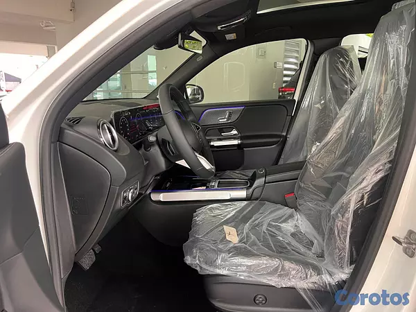 jeepetas y camionetas - Mercedes-Benz Clase GLB 200 2026 8