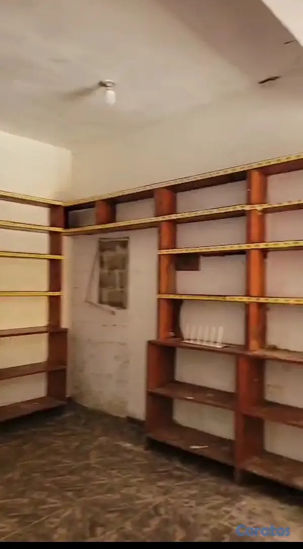 oficinas y locales comerciales - ALQUILO LOCAL PREPARADO PARA COLMADO, BUENA UBICAC 4