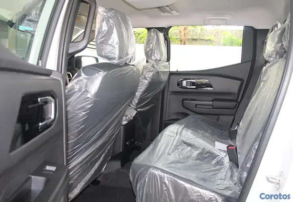 camiones y vehiculos pesados - Mitsubishi L 200 2026 3